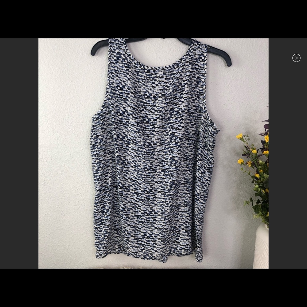 Loft. Size Large...Sleeveless Top - Picture 5 of 5